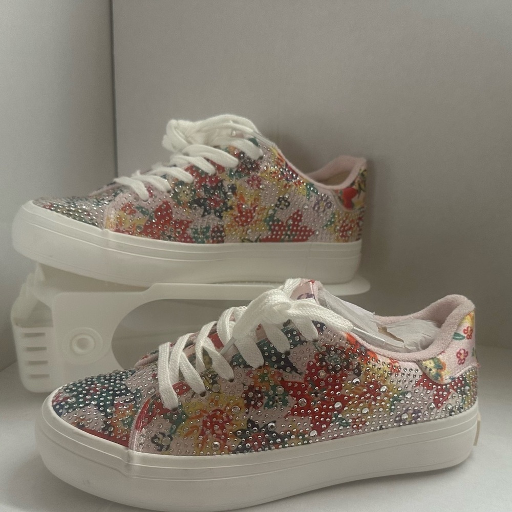 Sugar Women's Multicolor Floral Sneakers zise 6M - Picture 6 of 9